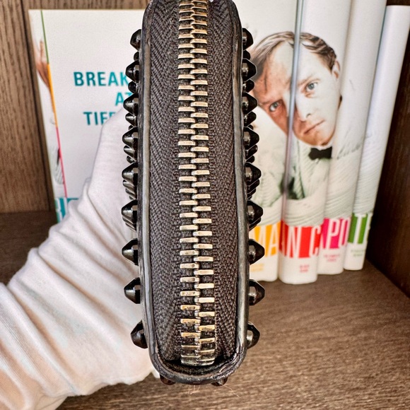 Christian Louboutin Black Panettone Wallet - Picture 8 of 9